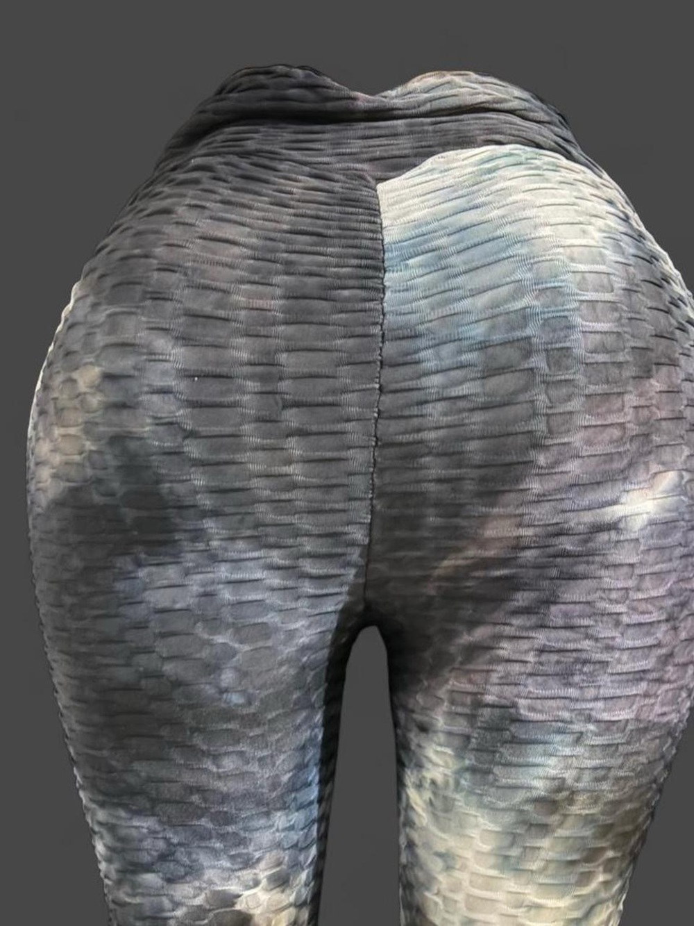 Premium Pets Fish Leggings in Black & White - Picture 4 of 8